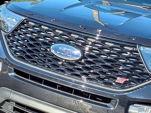 Certified 2023 Ford Explorer ST w/ Equipment Group 401A AWD/4WD image 32