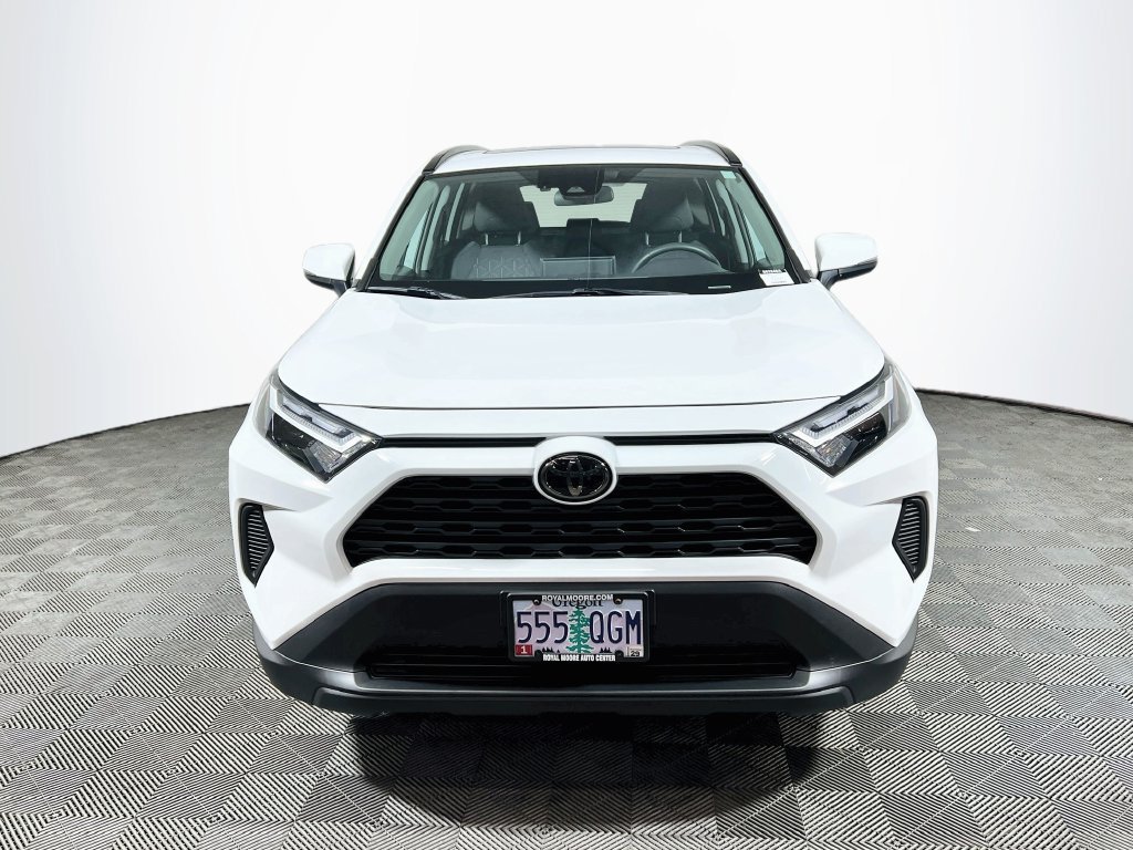 Used 2025 Toyota RAV4 XLE w/ Convenience Package AWD/4WD image 2