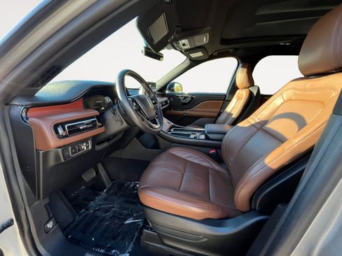 Used 2022 Lincoln Aviator Reserve image 19