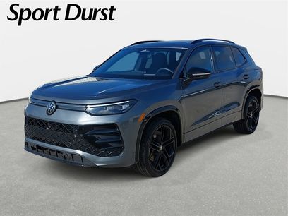 Certified 2025 Volkswagen Tiguan SE R-Line