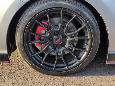 Used 2020 Toyota Camry TRD image 11