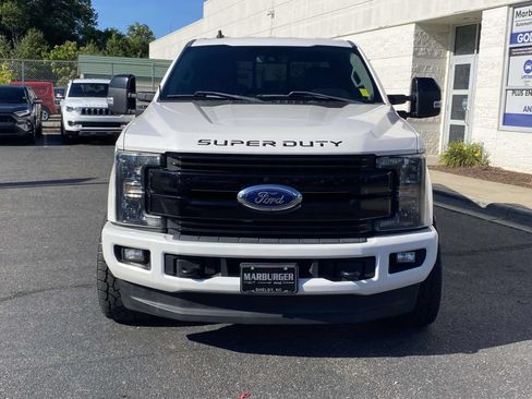 Used 2019 Ford F250 Lariat w/ Lariat Ultimate Package AWD/4WD image 2