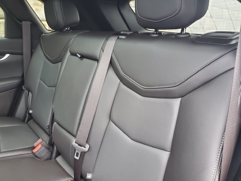 Certified 2023 Cadillac XT5 Premium Luxury w/ LPO, Floor Liner Package AWD/4WD image 39