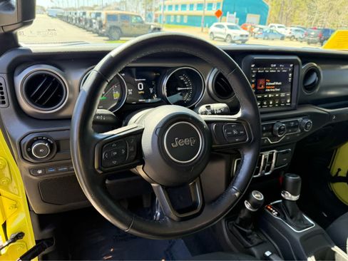 Used 2023 Jeep Wrangler Unlimited w/ Cold Weather Group AWD/4WD image 13