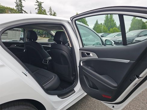 New 2026 Genesis G70 2.5T Prestige image 14