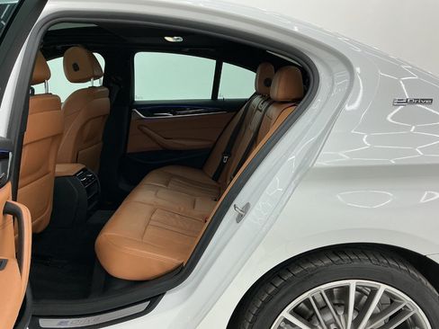 Used 2018 BMW 530e RWD image 20