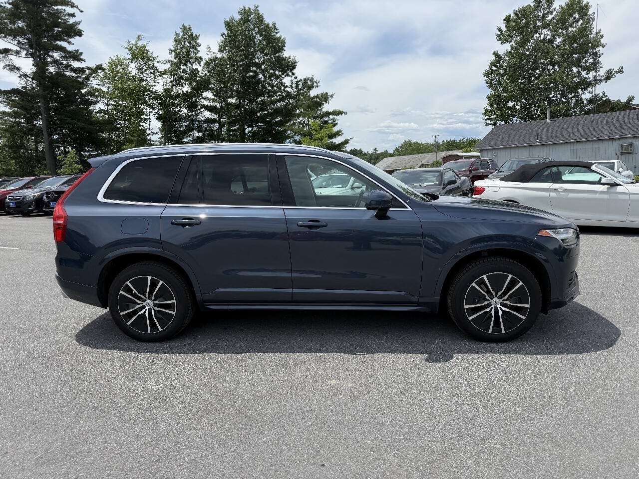 Used 2020 Volvo XC90 T6 Momentum AWD/4WD image 5