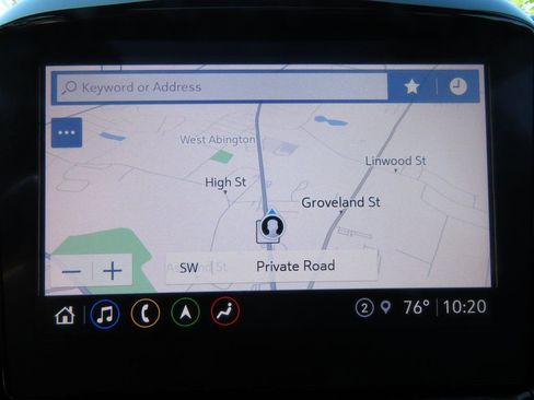 Used 2022 Chevrolet Traverse LT w/ LT Premium Package image 29