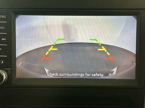 Used 2019 Nissan Frontier S image 21