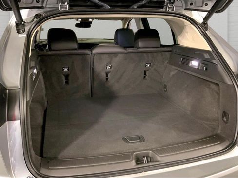 Used 2023 Buick Envision Preferred FWD image 4