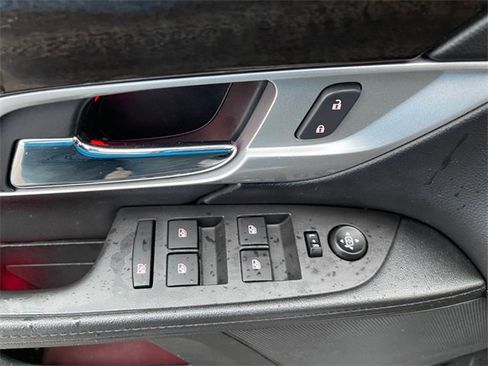 Used 2016 GMC Terrain Denali image 30