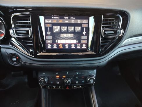 Used 2021 Dodge Durango GT image 4