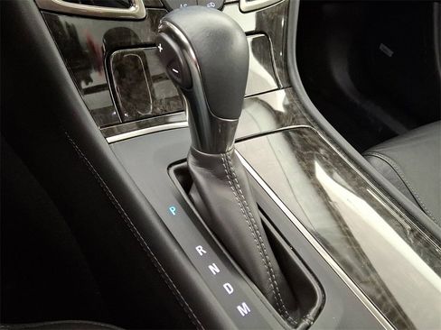 Used 2015 Buick LaCrosse Leather w/ Experience Buick Package image 17