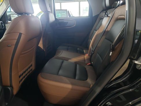 Used 2025 Ford Bronco Sport Outer Banks w/ Outer Banks Tech Package+ image 12