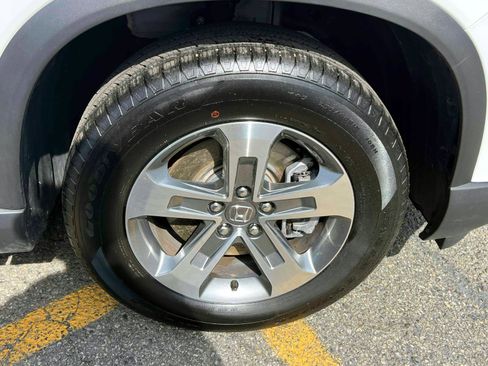 Certified 2025 Honda Pilot EX-L image 7