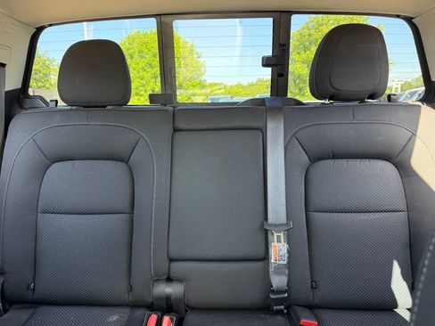 Used 2018 Chevrolet Colorado LT w/ Redline Special Edition AWD/4WD image 17