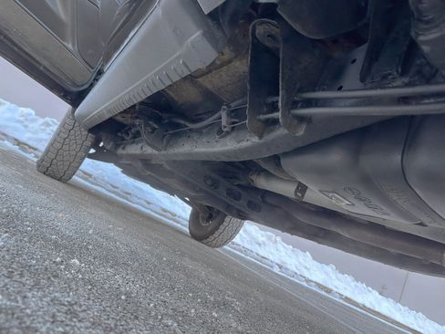 Used 2004 Chevrolet Silverado 1500 LT w/ Light Duty Power Package image 5