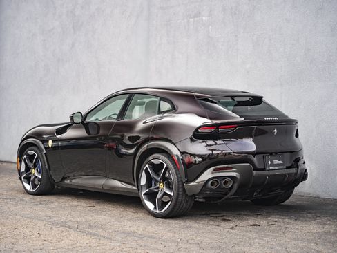 Certified 2024 Ferrari Purosangue AWD/4WD image 3