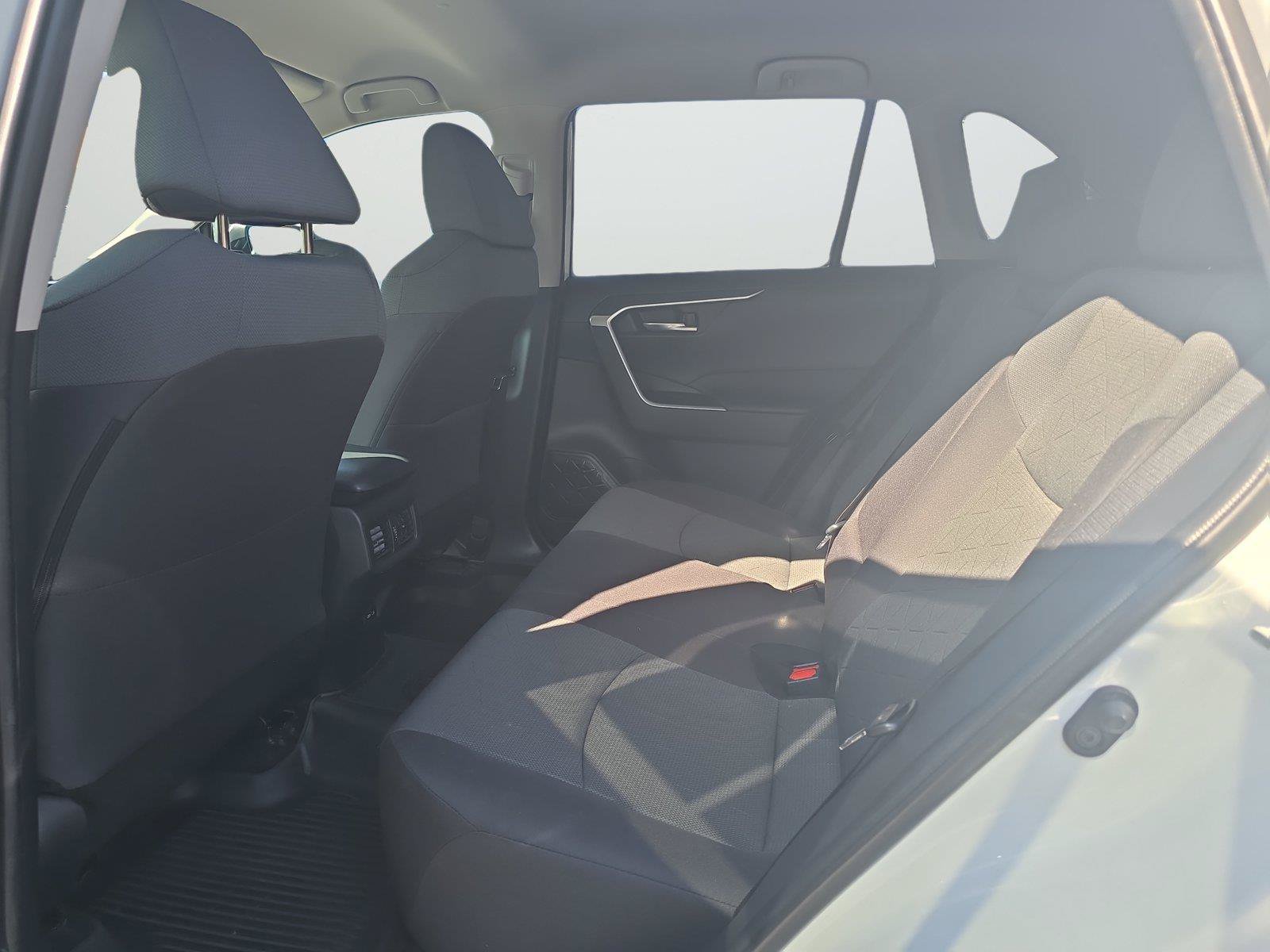 Used 2022 Toyota RAV4 XLE w/ XLE Grade Weather Package FWD image 19