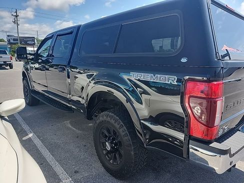 Used 2020 Ford F250 XLT w/ Tremor Off-Road Package AWD/4WD image 16