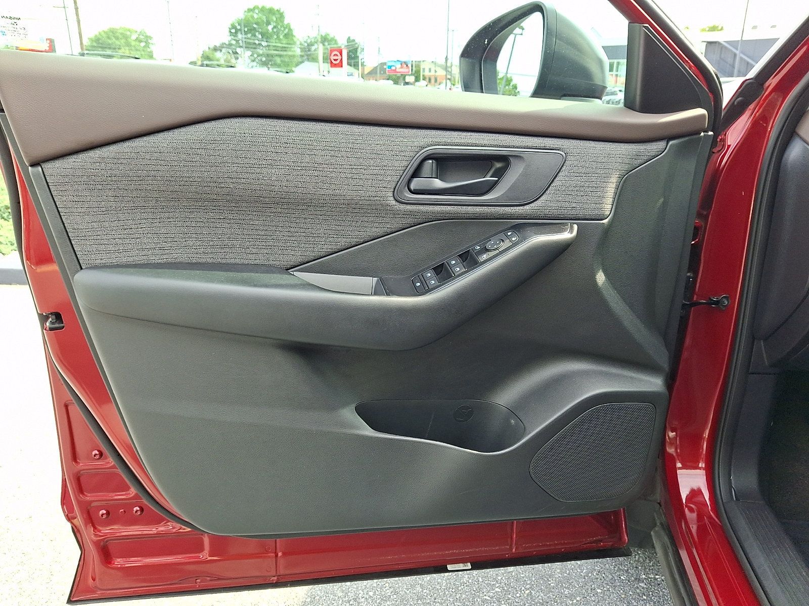 Certified 2023 Nissan Rogue S AWD/4WD image 13