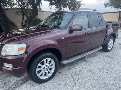Used 2007 Ford Explorer Sport Trac Limited image 3