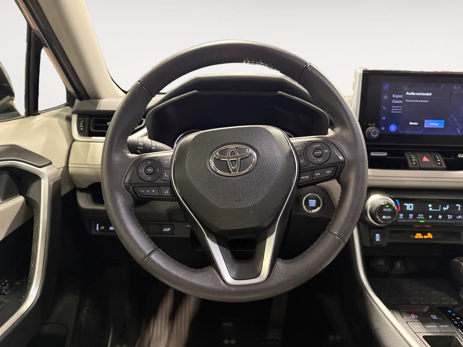Used 2023 Toyota RAV4 XLE Premium FWD image 13