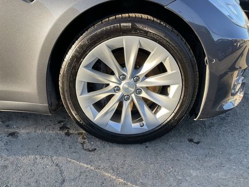 Used 2019 Tesla Model S Long Range image 74