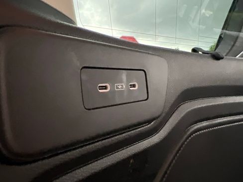 Used 2025 Honda Odyssey Touring image 21