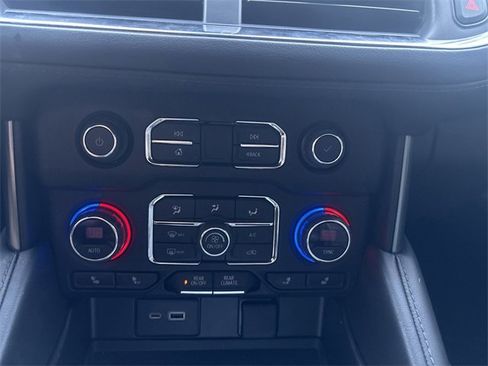 Used 2022 Chevrolet Tahoe LT image 30