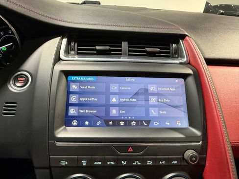 Used 2019 Jaguar E-PACE R-Dynamic SE image 44