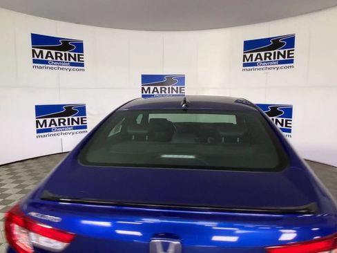 Used 2022 Honda Accord Sport image 9