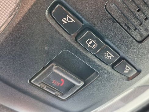 Used 2021 Toyota Corolla SE FWD image 14
