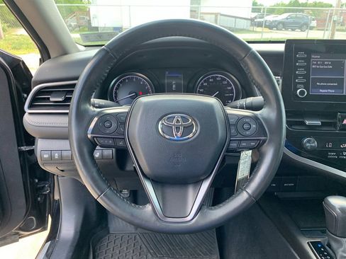 Used 2024 Toyota Camry SE FWD image 26