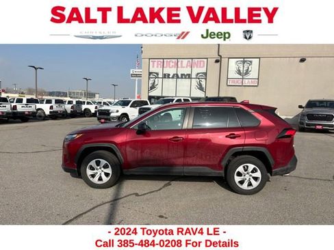 Used 2024 Toyota RAV4 LE image 2