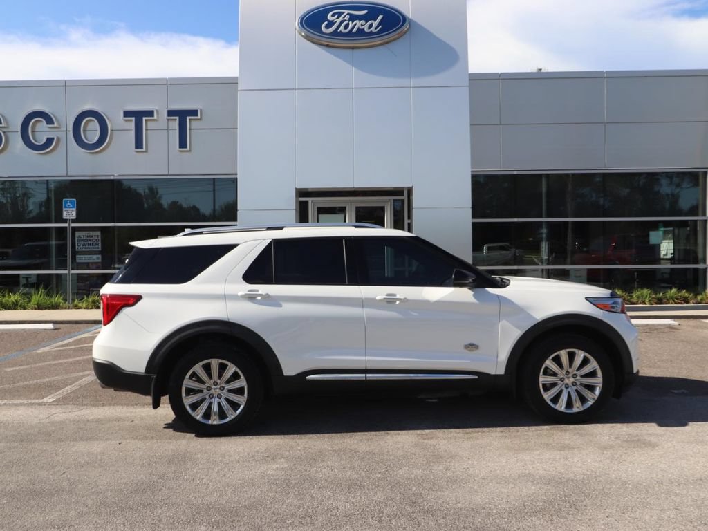 Used 2022 Ford Explorer King Ranch w/ Class IV Trailer Tow Package AWD/4WD image 18