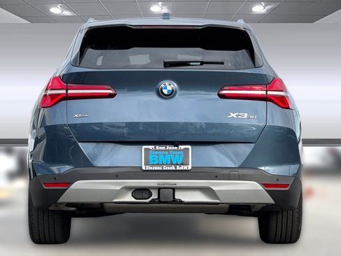 Used 2025 BMW X3 xDrive30i w/ Premium Package image 10