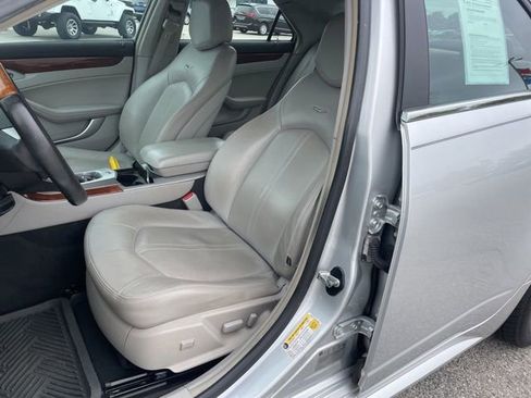 Used 2011 Cadillac CTS Luxury RWD image 20
