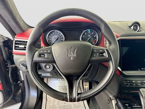 Used 2022 Maserati Ghibli Trofeo RWD image 12