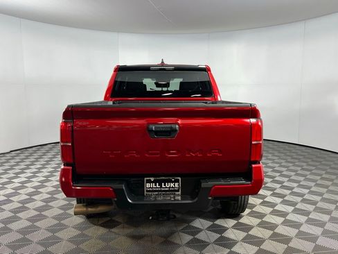 Used 2024 Toyota Tacoma SR5 image 8