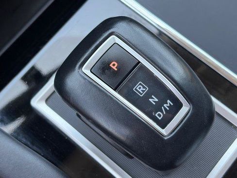 Used 2024 Mitsubishi Outlander SE AWD/4WD image 27