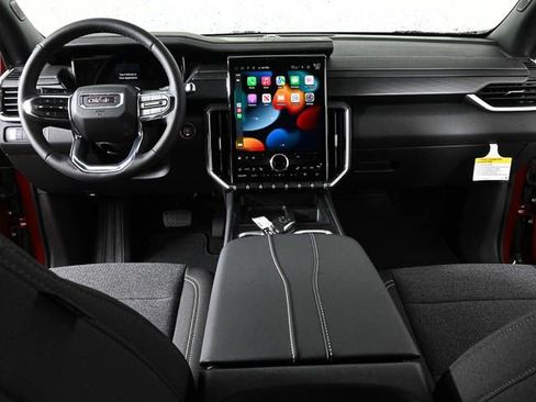 New 2025 GMC Acadia Elevation image 19