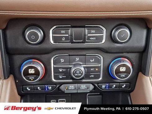 Certified 2024 Chevrolet Suburban High Country AWD/4WD image 20