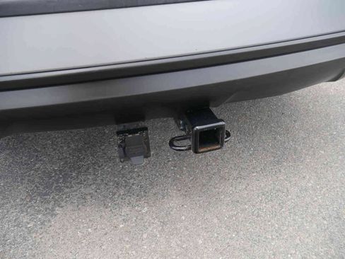 Used 2018 Subaru Forester 2.5i Premium AWD/4WD image 9