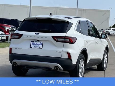 Used 2023 Ford Escape Active w/ Tech Pack #2 AWD/4WD image 4