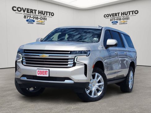 Used 2024 Chevrolet Suburban High Country AWD/4WD image 1