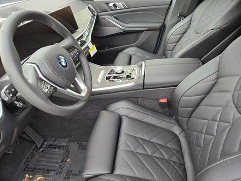 New 2026 BMW X5 xDrive50e w/ Executive Package image 14