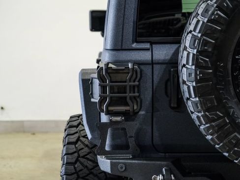 Used 2024 Jeep Wrangler Unlimited Rubicon w/ Technology Group AWD/4WD image 44