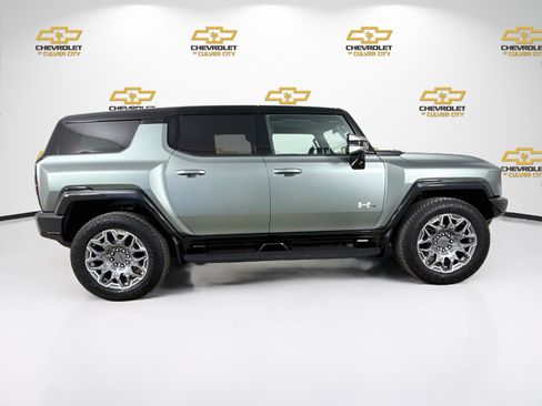Used 2024 GMC Hummer EV 3X AWD/4WD image 9