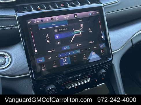 Used 2023 Jeep Grand Cherokee L Limited image 20